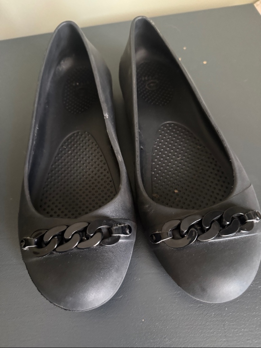 Crocs Women's Black Chain-Accent Ballet Flats 9W